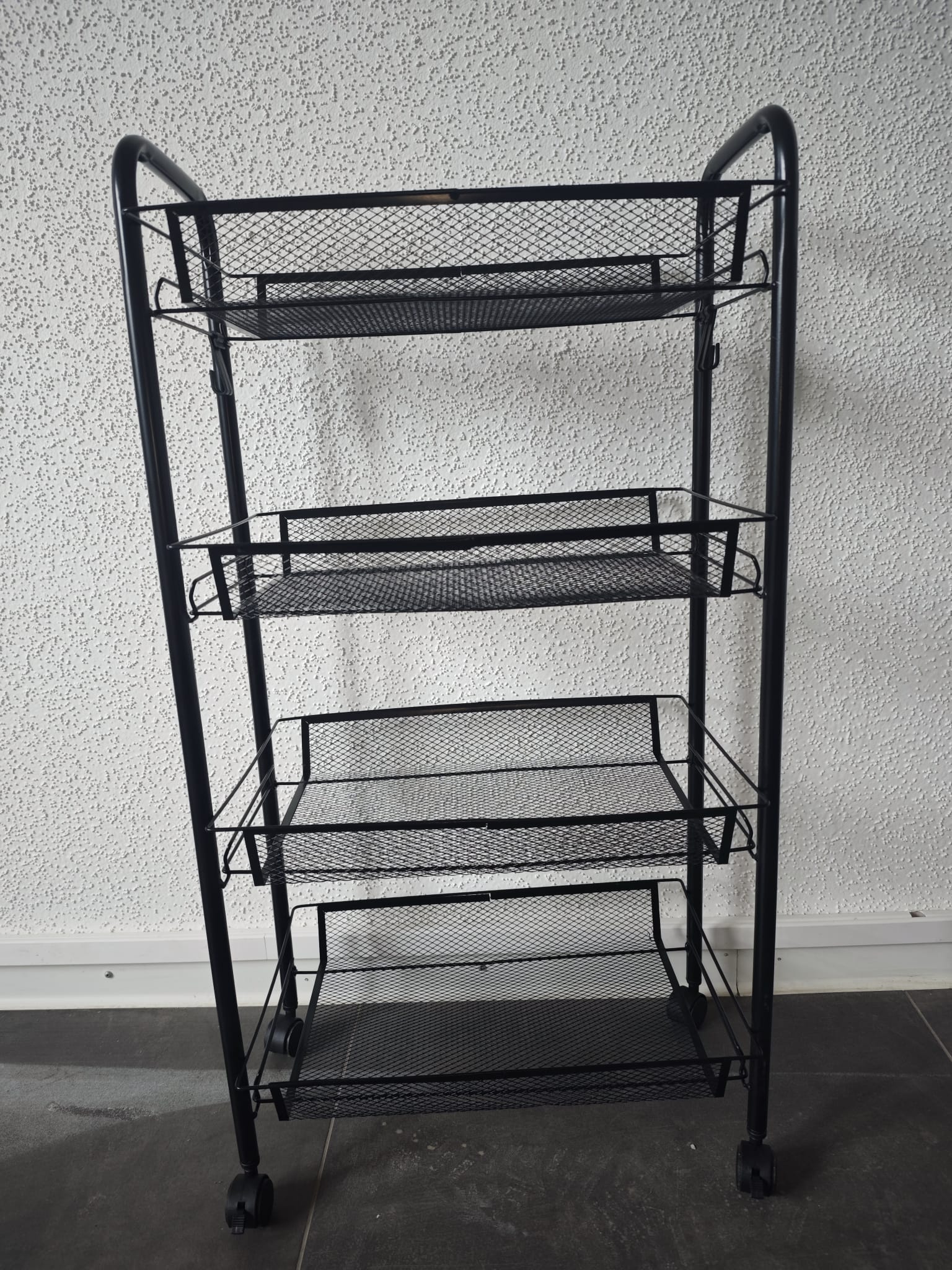 Küchenwagen 4 Ebenen Metall Schmal Rollwagen Küchenregal Rollen Organizer NEU