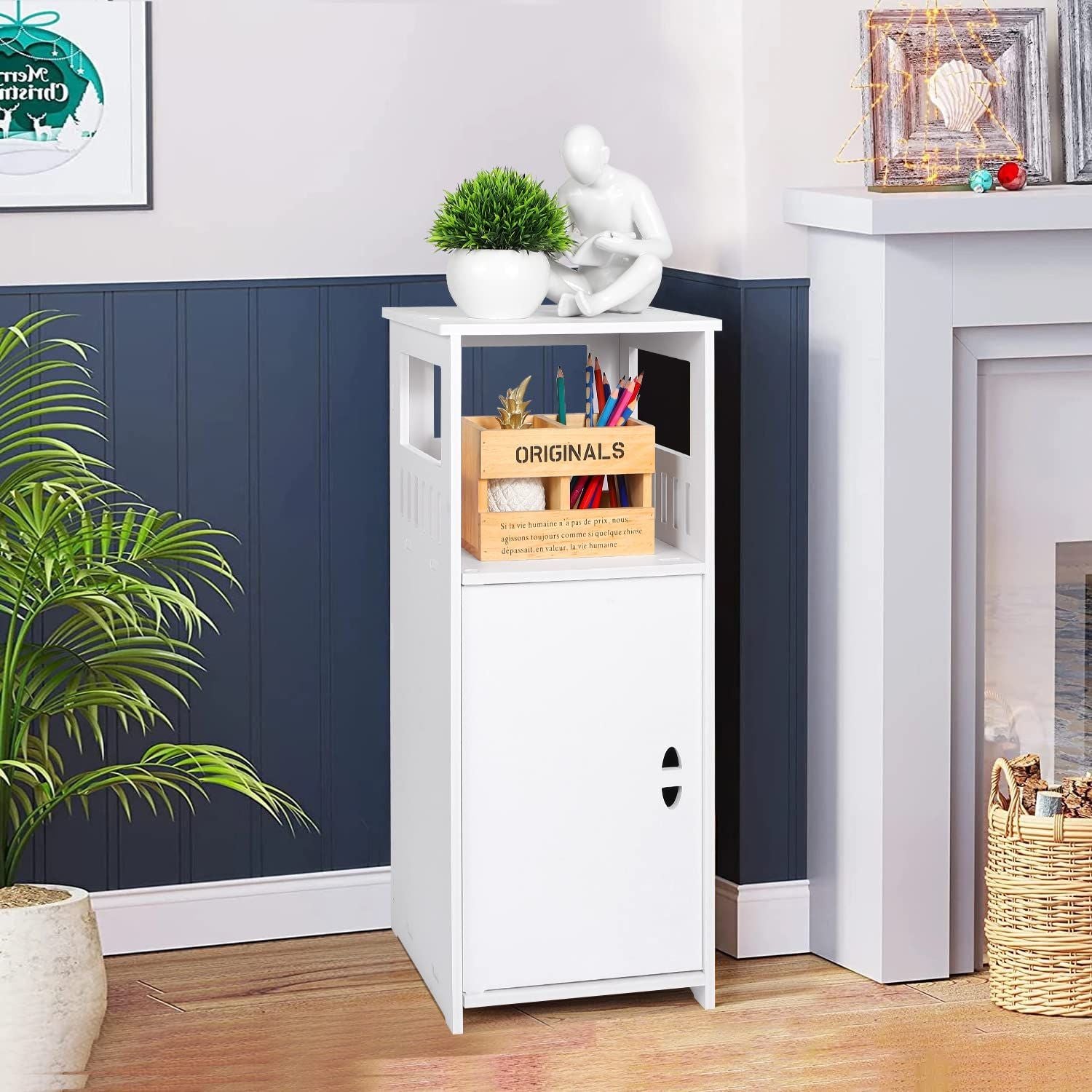 Schmaler Badezimmerschrank Weiß – Freistehender Badschrank mit Tür und offenen Fächern, platzsparender Organizer für Bad, Küche und Wohnzimmer